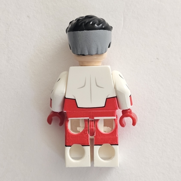 Lot of 3 Lego Compatible Image Invincible & Omniman minifigures - Picture 5 of 5